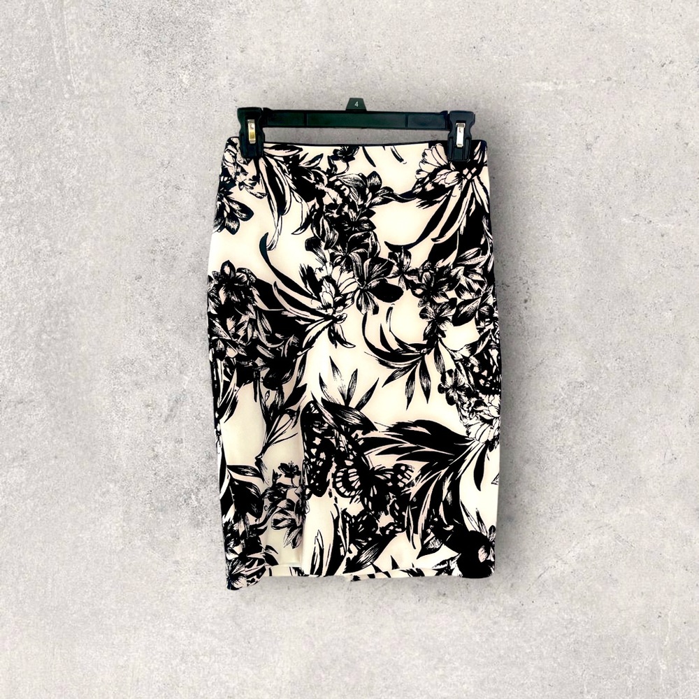 Pencil skirt. Size 0
